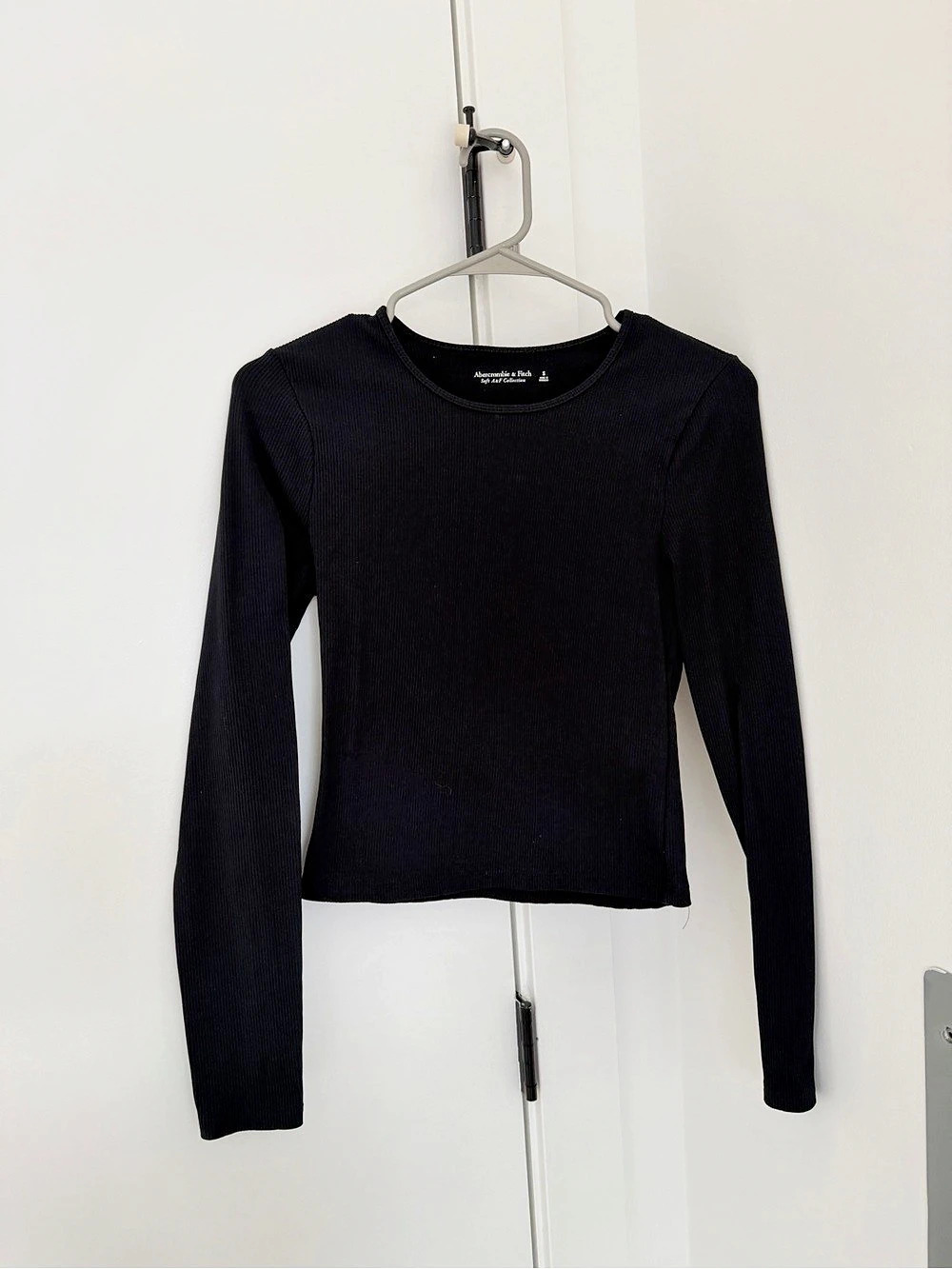 Abercrombie & Fitch Soft A&F Collection Ribbed Long Sleeve Top Black Small